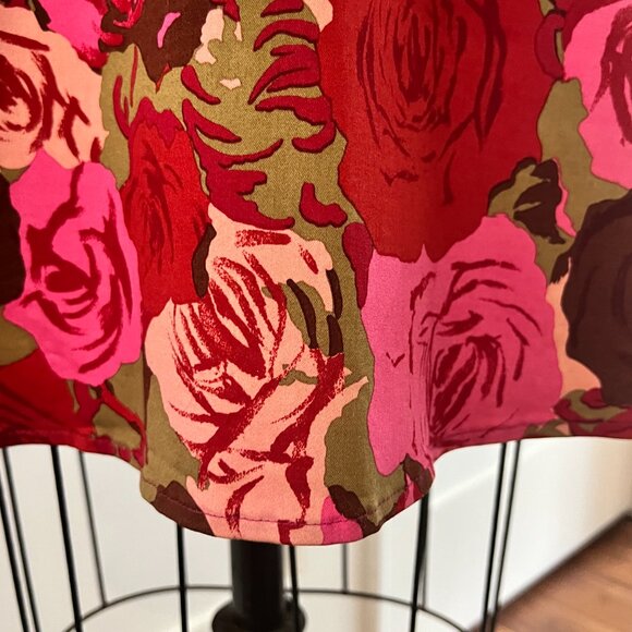 Halter A-line Dress, Cotton Spandex, Size 2, Classy, Rose Patterned - Picture 5 of 7